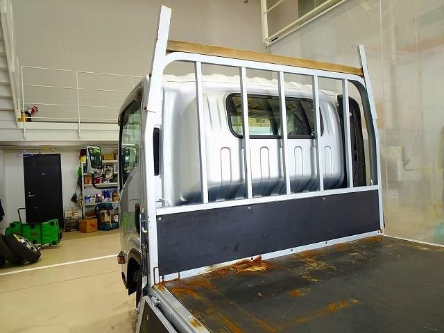 ISUZU ELF 2022 Image 31