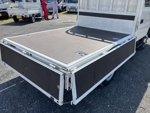 HINO DUTRO 2022 Image 31