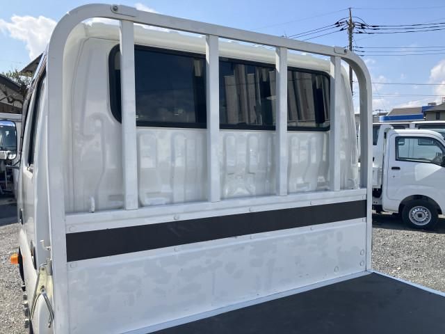 HINO DUTRO 2022 Image 31