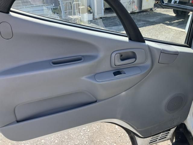 HINO DUTRO 2022 Image 31