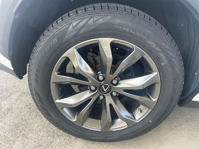 TOYOTA LEXUS NX300H 2015 Image 31