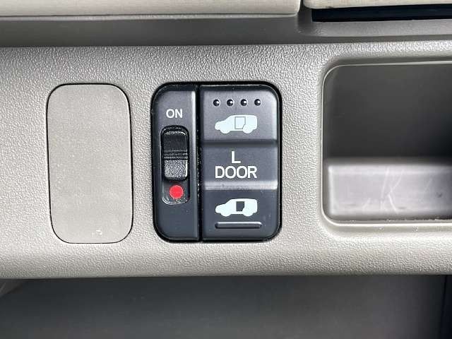 HONDA MOBILIO 2008 Image 31