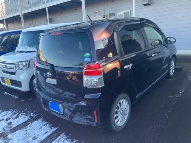 TOYOTA SPADE 2018 Image 31