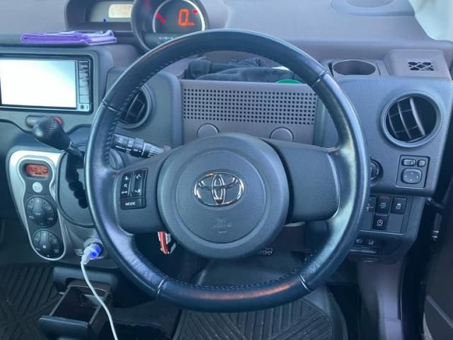 TOYOTA SPADE 2018 Image 31