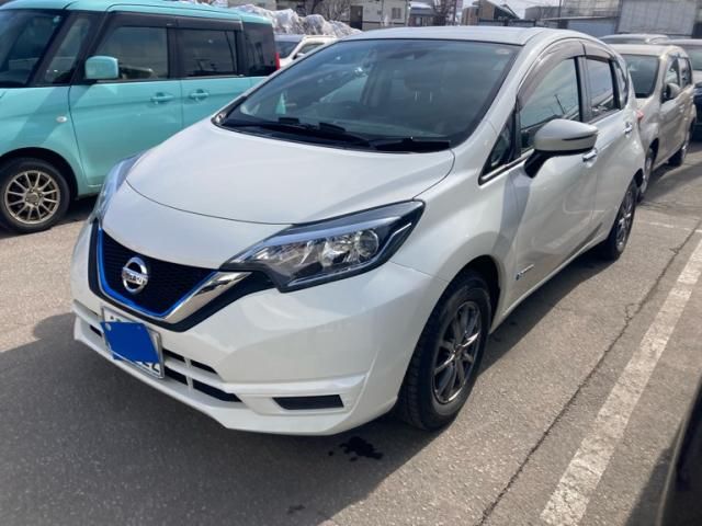NISSAN NOTE 2017 Image 31