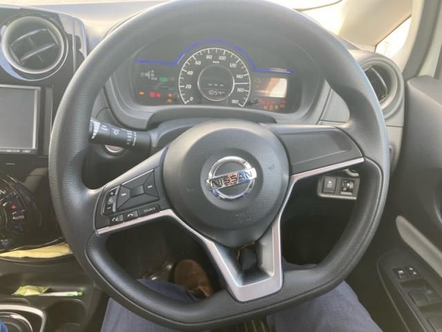 NISSAN NOTE 2017 Image 31