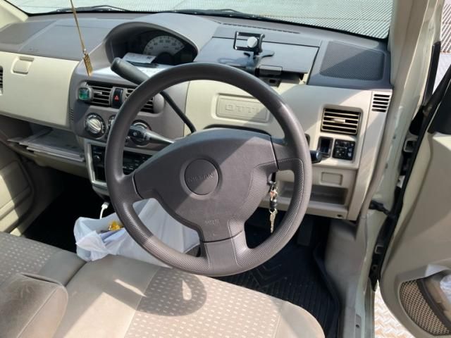 NISSAN OTTI 2005 Image 31