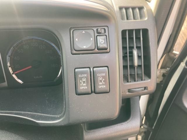 NISSAN SERENA  WG 2009 Image 31