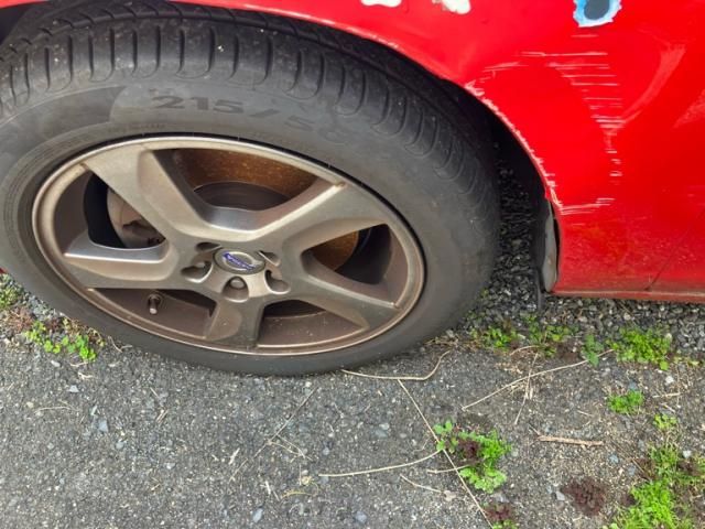 VOLVO V60 2012 Image 31