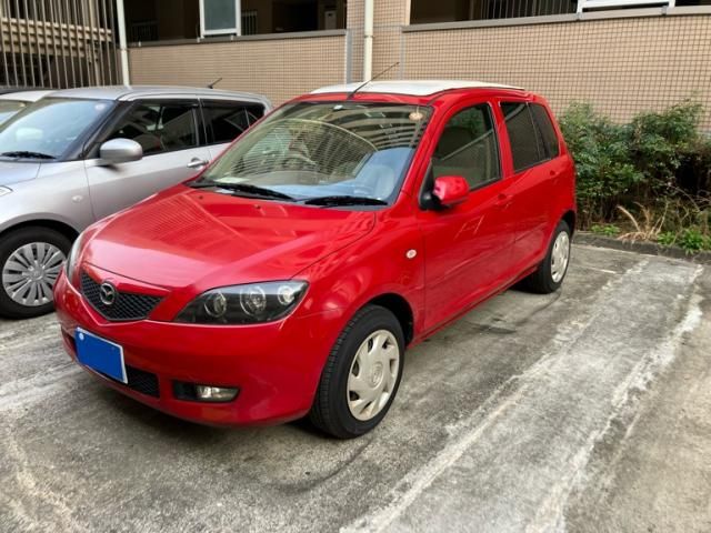 MAZDA DEMIO 2004 Image 31