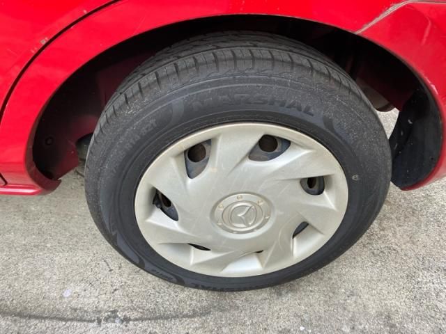 MAZDA DEMIO 2004 Image 31