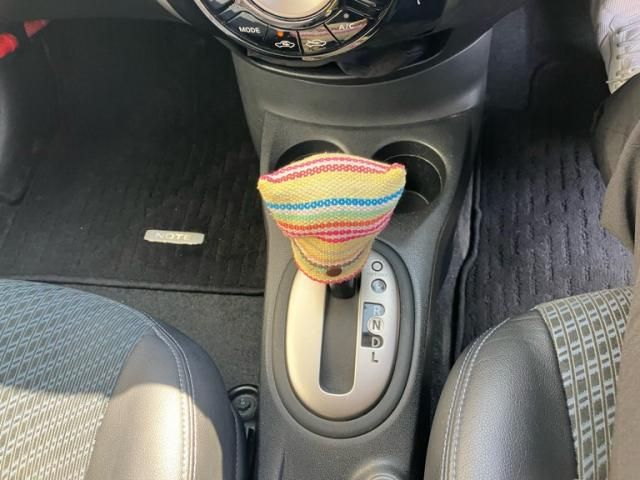 NISSAN NOTE 2012 Image 31