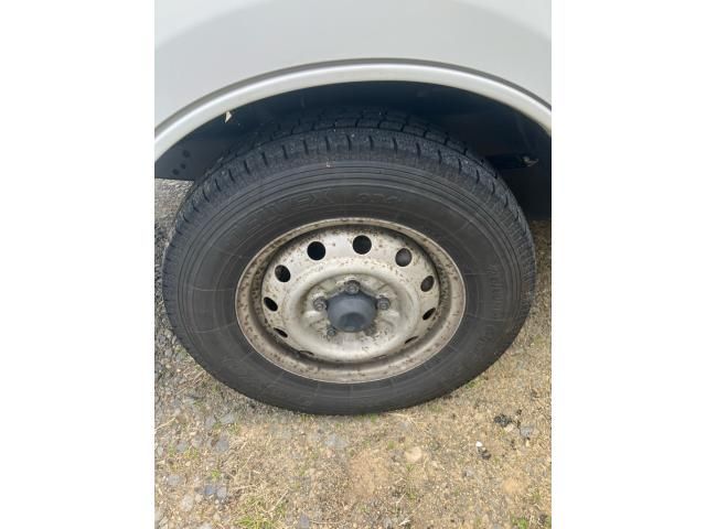 MAZDA BONGO TRUCK 2WD 2012 Image 31