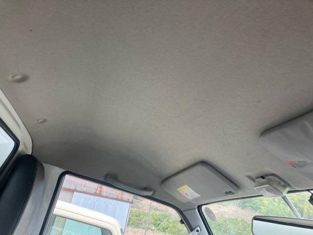 MAZDA BONGO TRUCK 2WD 2012 Image 31