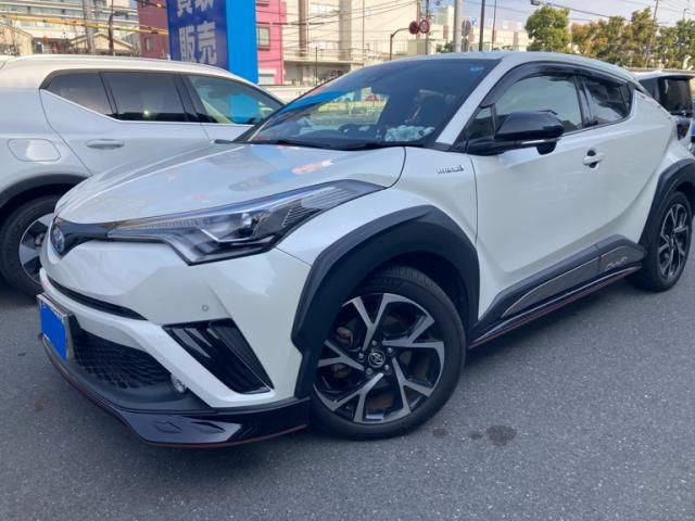 TOYOTA C-HR 2017 Image 31