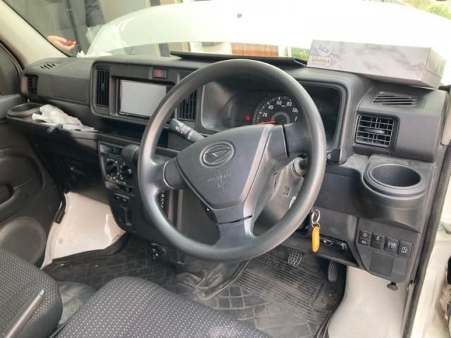 DAIHATSU HIJET CARGO 2018 Image 31