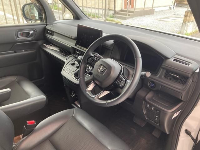 HONDA STEPWAGON SPADA 2023 Image 31