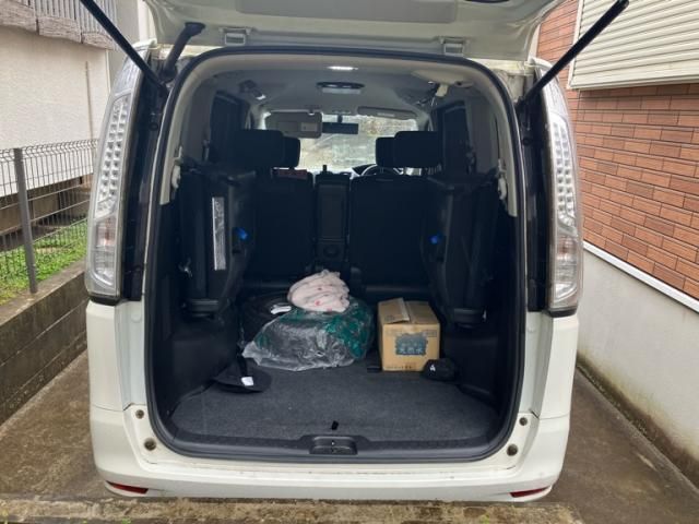 NISSAN SERENA  S-HYBRID 2012 Image 31