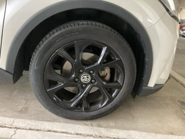 TOYOTA C-HR 4WD 2021 Image 31