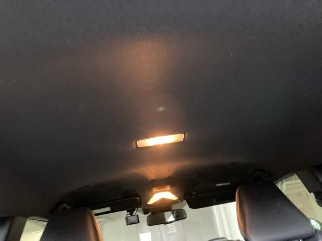 TOYOTA C-HR 4WD 2021 Image 31