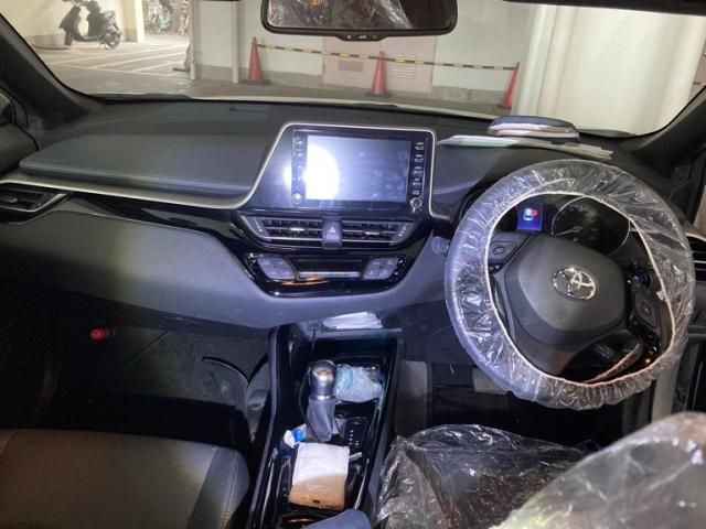 TOYOTA C-HR 4WD 2021 Image 31