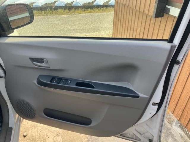 DAIHATSU MIRA E:S 2015 Image 31