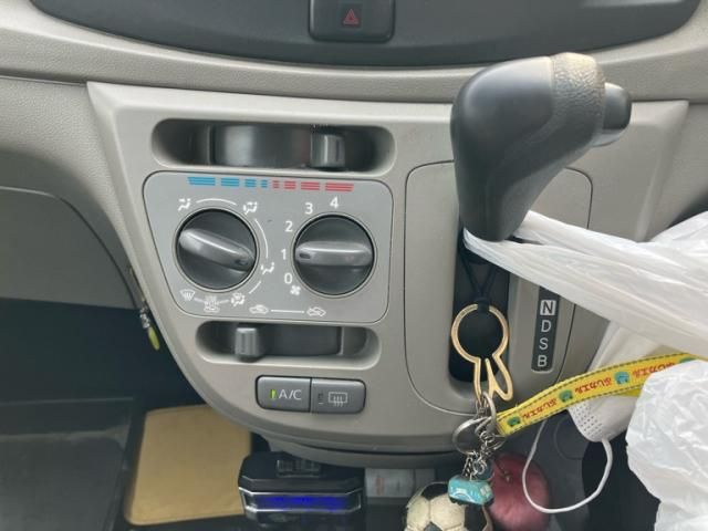 DAIHATSU MIRA E:S 2015 Image 31