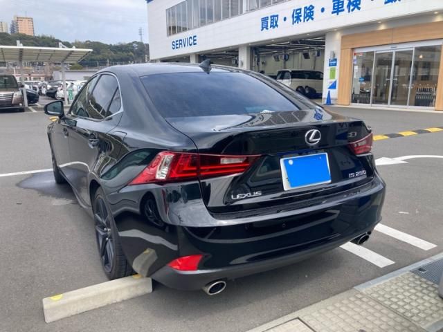TOYOTA LEXUS IS250 2013 Image 31