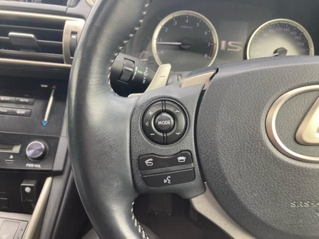 TOYOTA LEXUS IS250 2013 Image 31