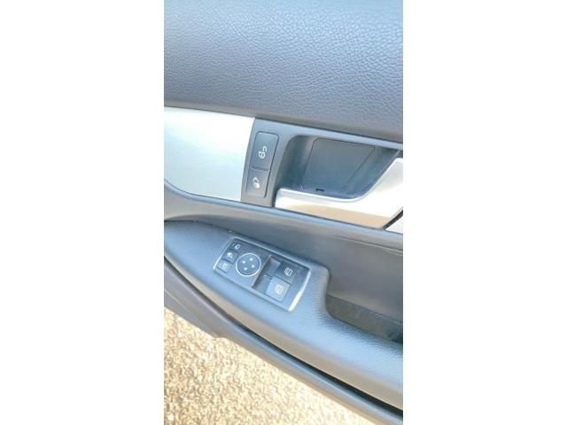 MERCEDES BENZ C CLAS 2013 Image 31