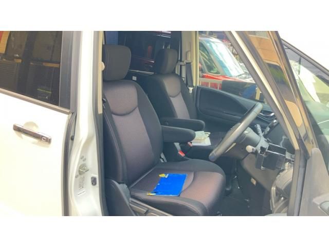 NISSAN SERENA  S-HYBRID 2013 Image 31