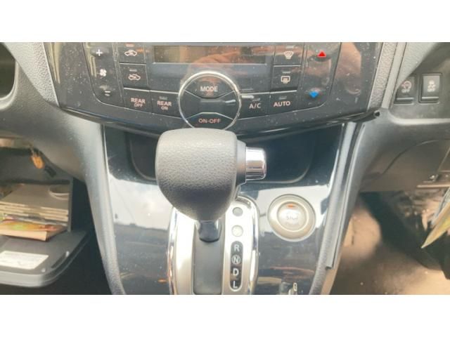 NISSAN SERENA  S-HYBRID 2013 Image 31