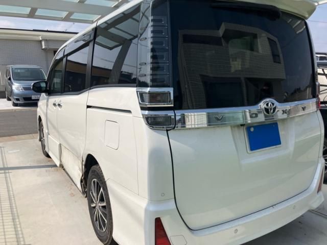 TOYOTA VOXY 2019 Image 31