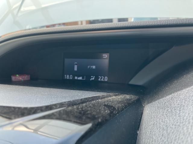 TOYOTA VOXY 2019 Image 31