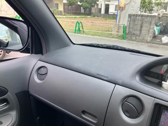 TOYOTA SIENTA 2012 Image 31