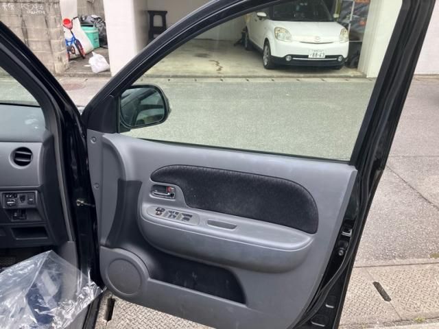 TOYOTA SIENTA 2012 Image 31