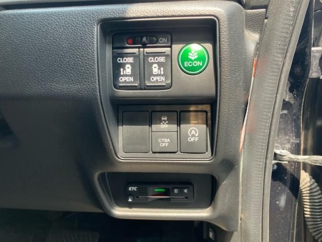 HONDA ODYSSEY 4WD 2014 Image 31