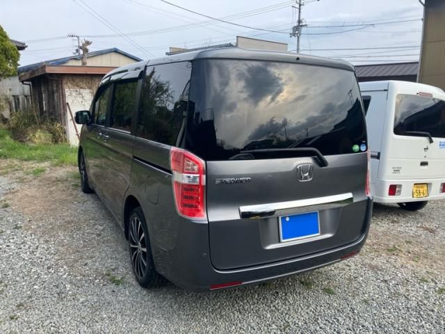 HONDA STEPWAGON 2013 Image 31