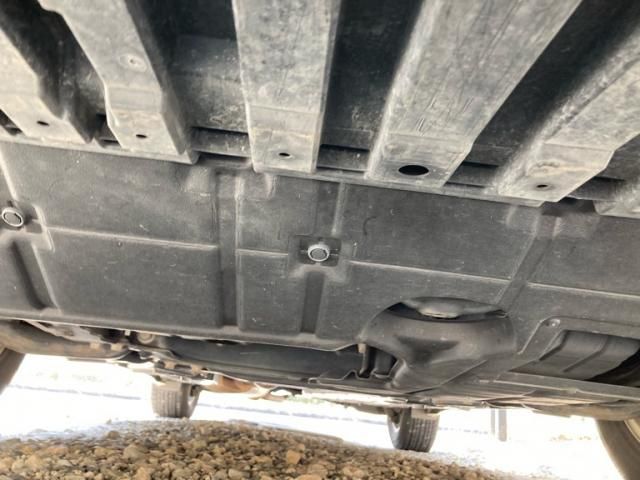 TOYOTA HARRIER 2WD 2019 Image 31