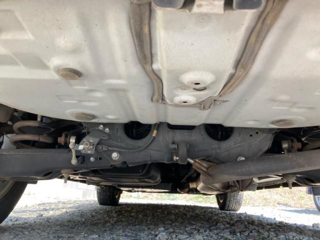 TOYOTA HARRIER 2WD 2019 Image 31