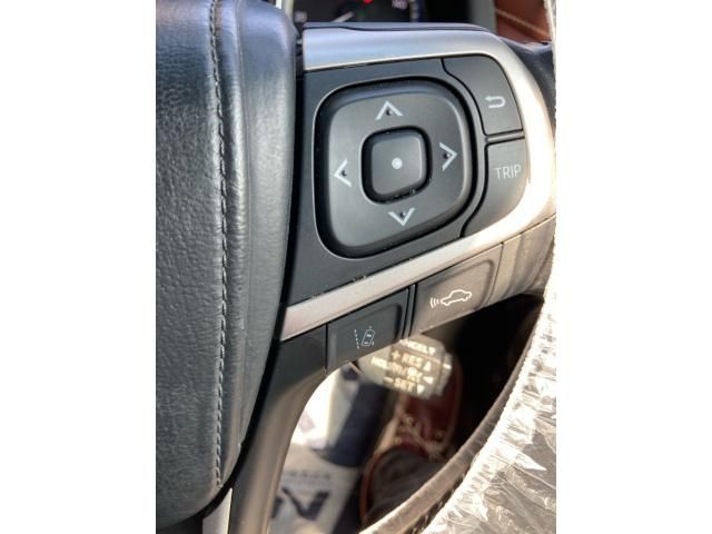 TOYOTA HARRIER 2WD 2019 Image 31