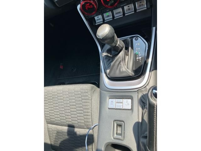 TOYOTA GR86 2022 Image 31