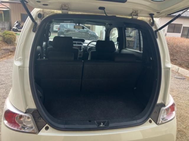 TOYOTA BB 2009 Image 31