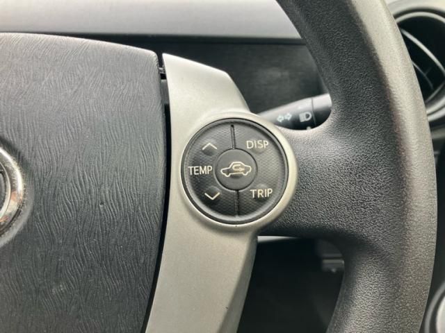 TOYOTA AQUA 2013 Image 31