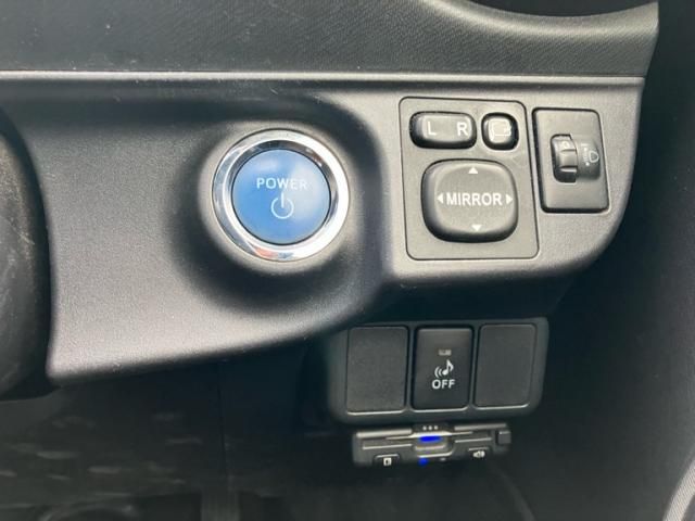 TOYOTA AQUA 2013 Image 31