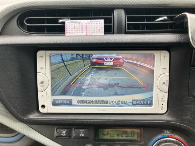 TOYOTA AQUA 2013 Image 31