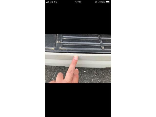 TOYOTA LANDCRUISER PRADO 2012 Image 31