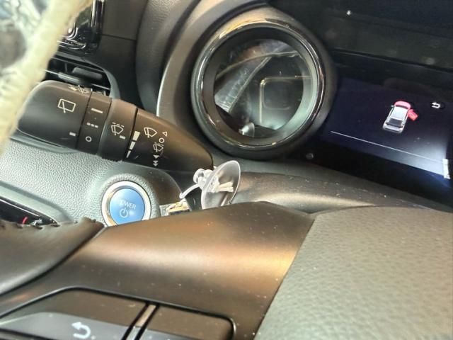 TOYOTA YARIS HYBRID 2021 Image 31