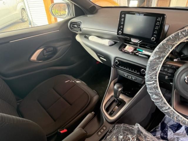 TOYOTA YARIS HYBRID 2021 Image 31