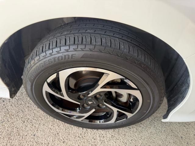 TOYOTA YARIS HYBRID 2021 Image 31